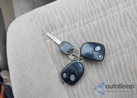 2000 Subaru Outback z USA, uszkodzony, nr VIN 4S3BH6750Y6601505